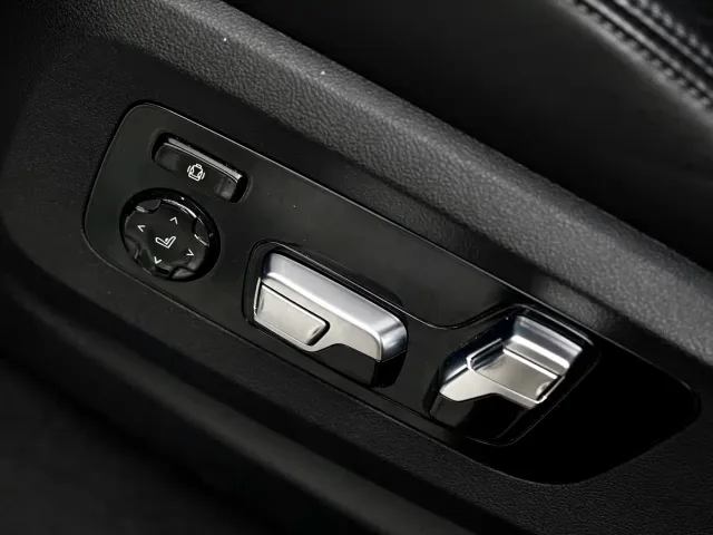 BMW X6 M — Фото автомобиля 15