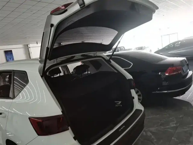 Jetta VS5 — Фото автомобиля 18