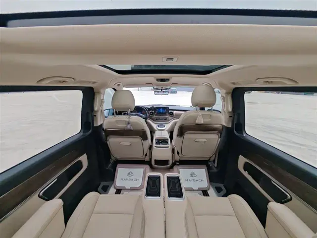 Mercedes-Benz V-Class — Фото автомобиля 13