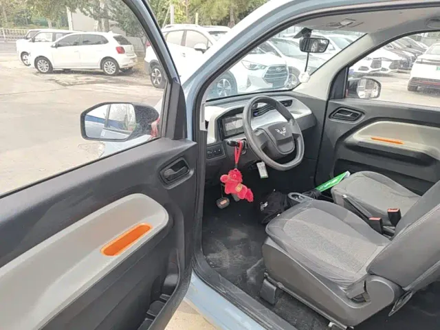 Wuling Motors Hongguang MINIEV 2020 Comfort Edition (LFP Battery) — Фото автомобиля 15