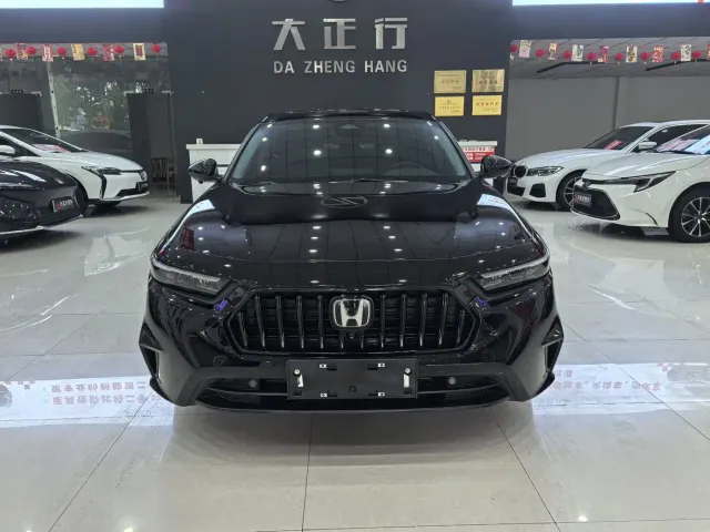 Honda Inspire — Фото автомобиля 2