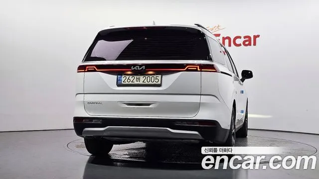Kia Canival Carnival 4 поколение Дизель 9 мест Prestige — Фото автомобиля 4
