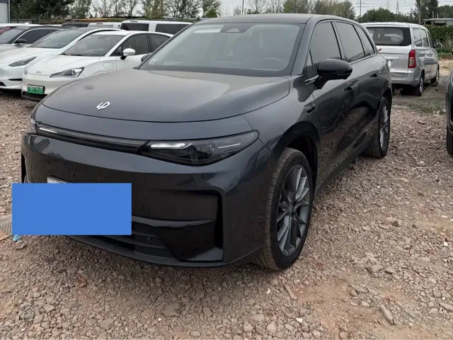 Фотография автомобиля — Leapmotor C10