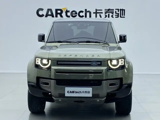 Фотография автомобиля — Land Rover Defender