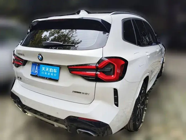 BMW X3 — Фото автомобиля 2