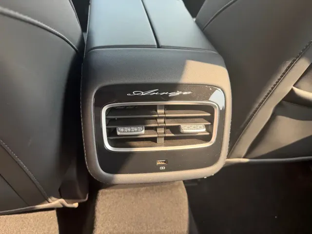 Chery Arrizo 8 PRO — Фото автомобиля 14