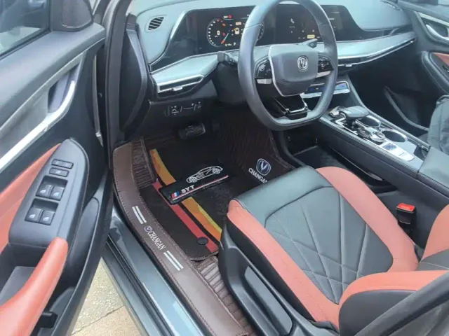 Changan Eado — Фото автомобиля 15