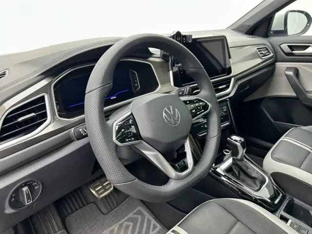 Volkswagen T-Roc — Фото автомобиля 9