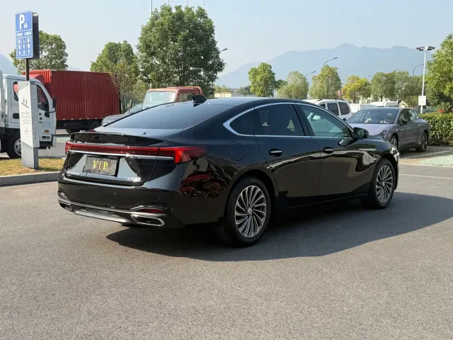 Buick LaCrosse — Фото автомобиля 12