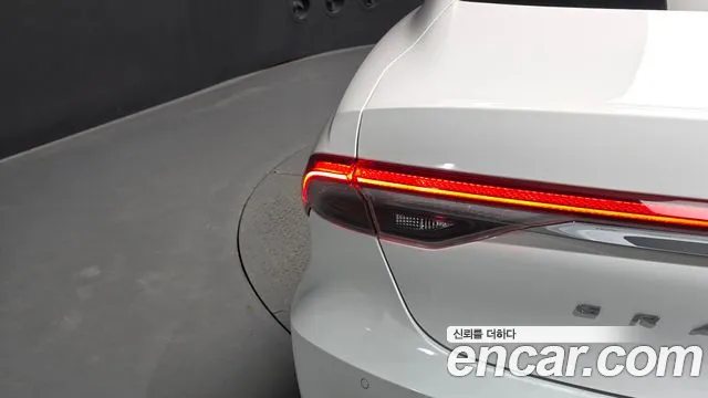 Hyundai Grandeur New — Фото автомобиля 8