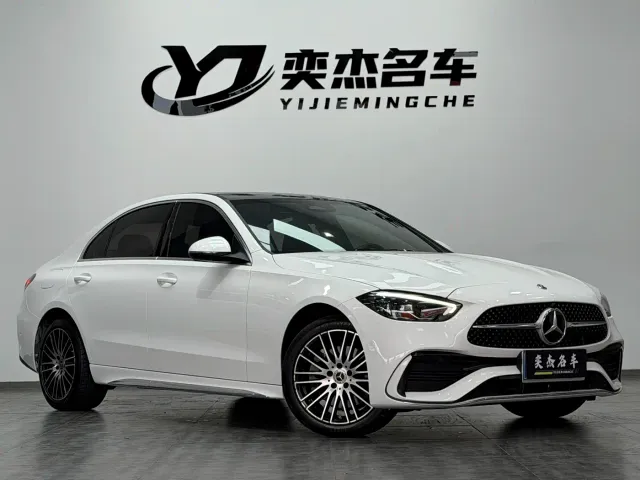 Mercedes-Benz C-Class — Фото автомобиля 3