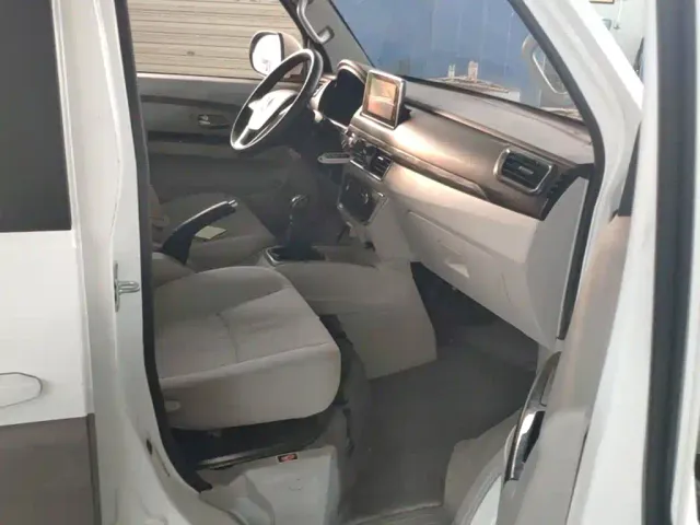 Jinbei New Hiace S — Фото автомобиля 24