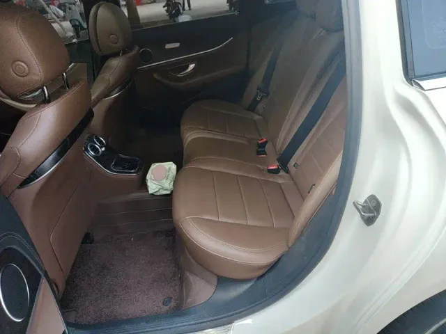 Mercedes-Benz Mercedes-Benz E-Class 2021 Facelift E 260 L Sport — Фото автомобиля 13