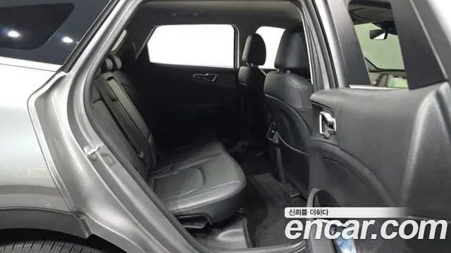 Kia Sportage Sportage 5-е поколение Дизель 2.0 2WD — Фото автомобиля 11