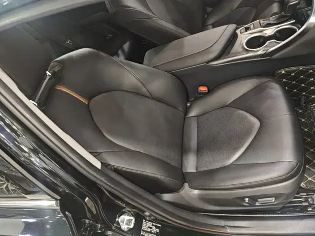 Toyota Camry — Фото автомобиля 24