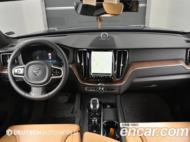 Volvo XC60 Generation 2 — Фото автомобиля 7