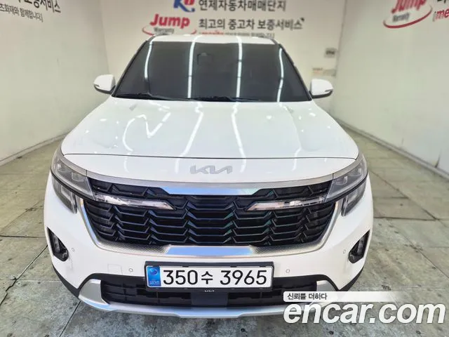 Фотография автомобиля — Kia Seltos New