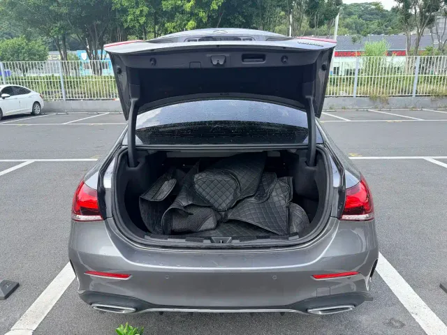 Mercedes-Benz A-Class — Фото автомобиля 22