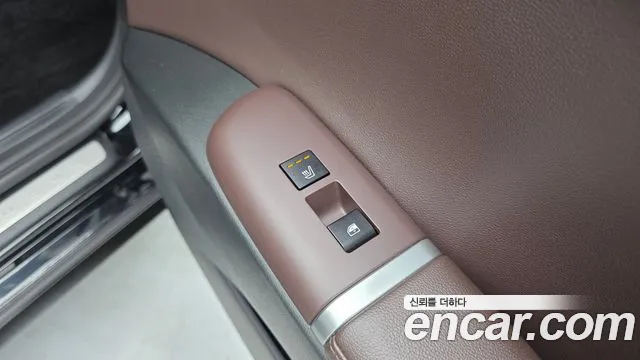 Hyundai Grandeur GN7 — Фото автомобиля 19