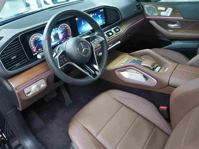 Mercedes-Benz GLE-Class — Фото автомобиля 8