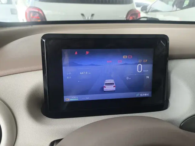 Wuling Hongguang Mini EV — Фото автомобиля 13
