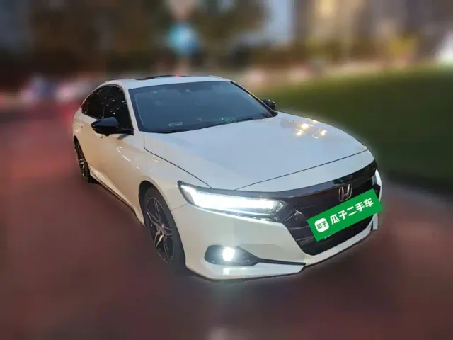 Honda Accord — Фото автомобиля 23