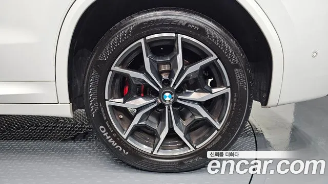 BMW X3 xDrive 20i M Sport Pro — Фото автомобиля 20