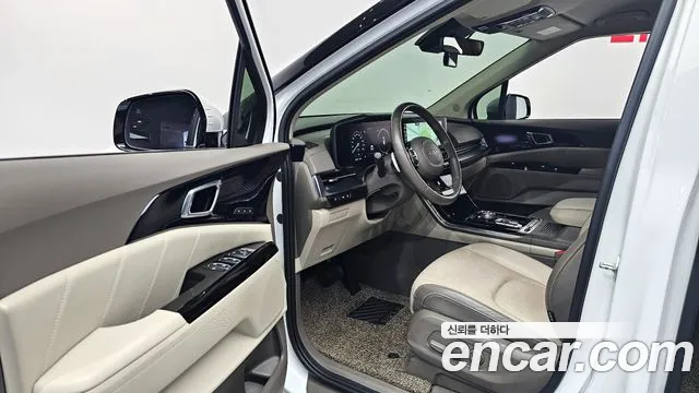 Kia Canival Carnival 4 поколение Бензин 9 мест Hi-Limousine — Фото автомобиля 10