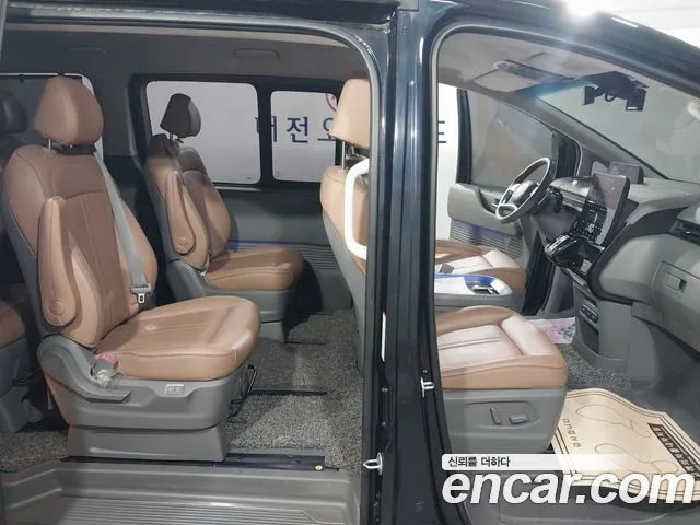 Hyundai Staria — Фото автомобиля 16