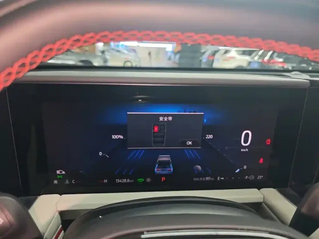 Ford Edge — Фото автомобиля 11