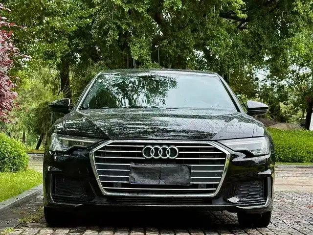 Audi A6L — Фото автомобиля 2