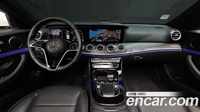 Mercedes-Benz E-Class — Фото автомобиля 7