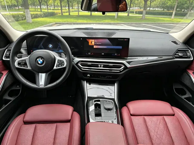BMW 3 Series — Фото автомобиля 7