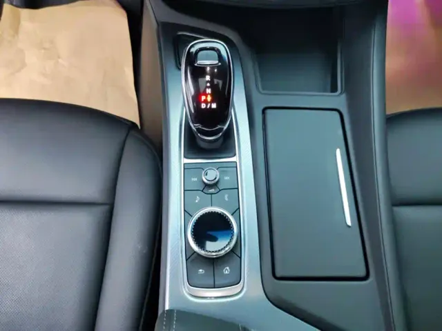 Cadillac CT5 — Фото автомобиля 16