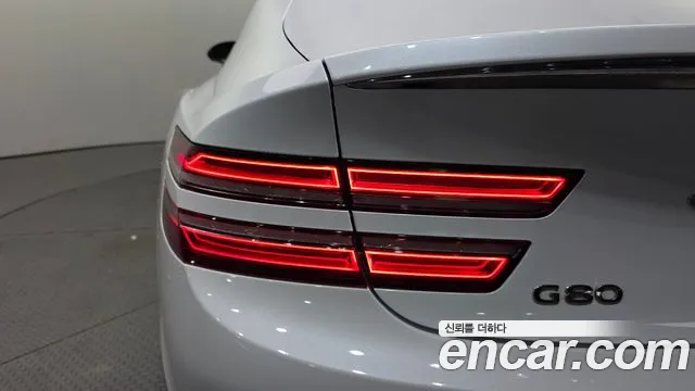 Genesis G80 Бензин 3.5 турбо AWD — Фото автомобиля 21