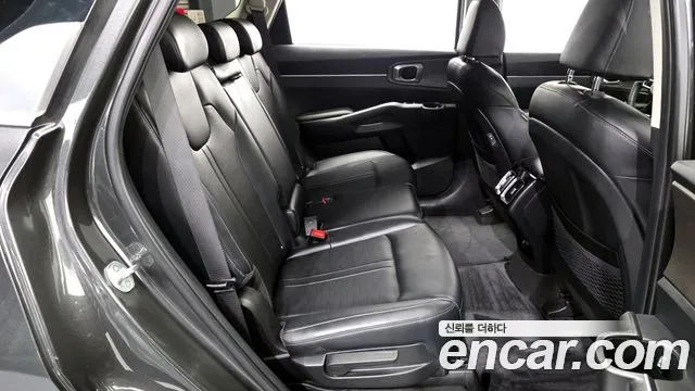 Kia Sorento Новый Sorento 4 поколение Бензин 2.5T 2WD — Фото автомобиля 12