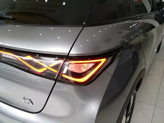 BYD Dolphin — Фото автомобиля 7