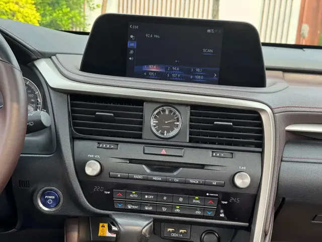 Lexus RX — Фото автомобиля 12