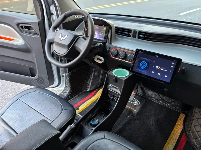 Wuling Hongguang Mini EV — Фото автомобиля 18
