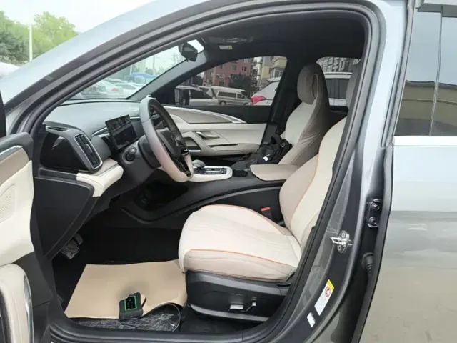 BYD Song Pro — Фото автомобиля 10