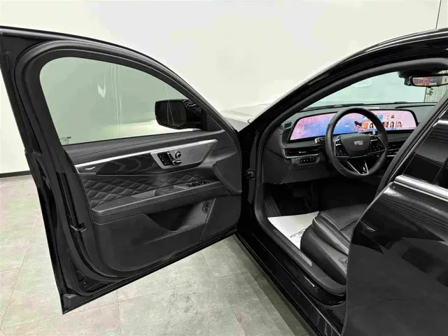 Cadillac CT6 — Фото автомобиля 6