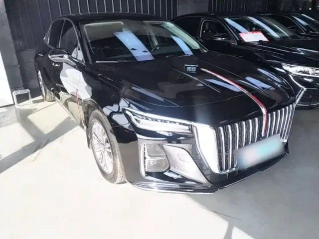 Hongqi H5 — Фото автомобиля 3