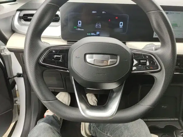 Geely Geometry E Firefly — Фото автомобиля 6