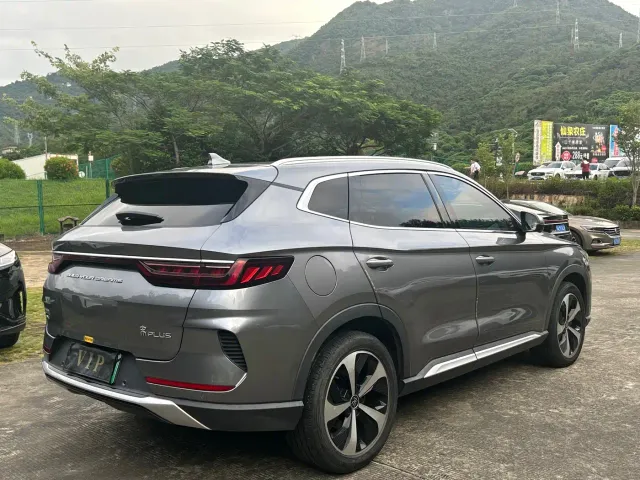 BYD Song PLUS — Фото автомобиля 14