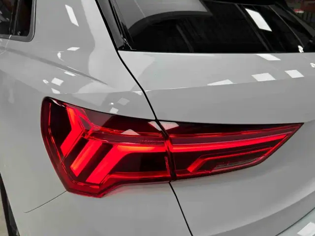 Audi Q3 — Фото автомобиля 24