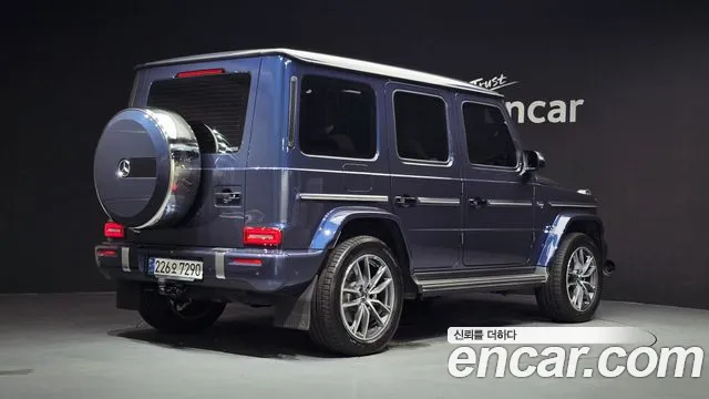 Mercedes-Benz G-Class — Фото автомобиля 2