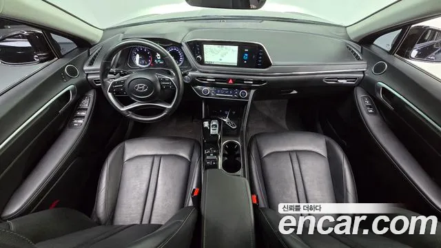 Hyundai Sonata — Фото автомобиля 10