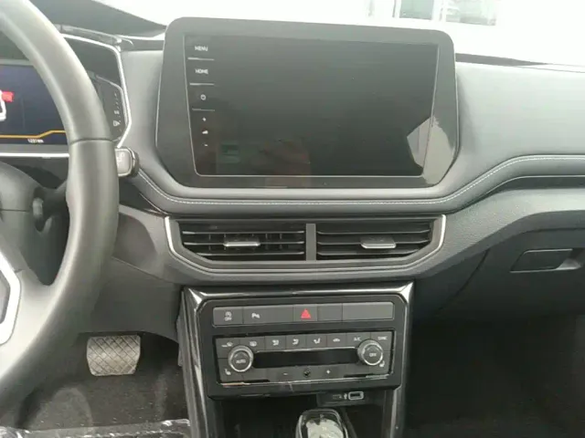 Volkswagen Tharu — Фото автомобиля 12