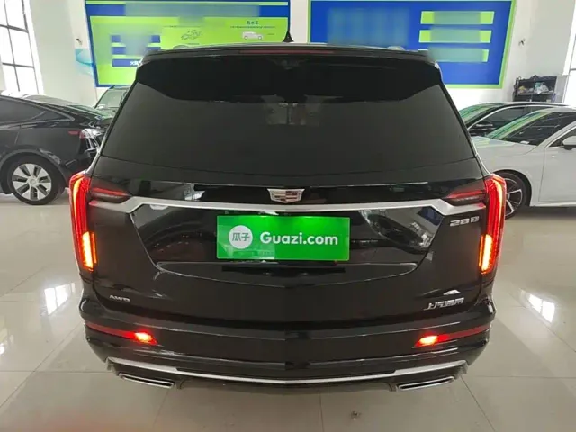 Cadillac XT6 — Фото автомобиля 5