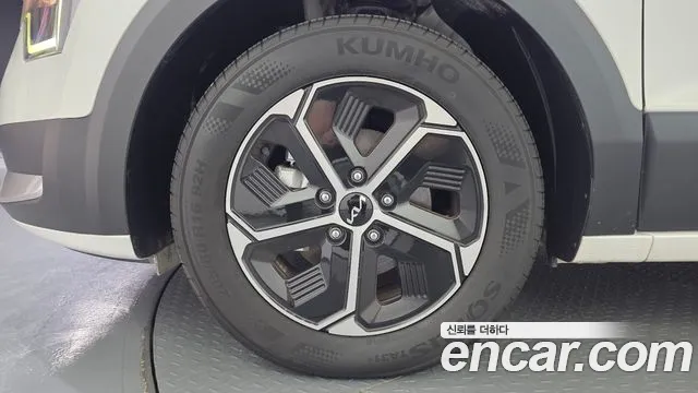 Kia Niro The All New Niro — Фото автомобиля 5
